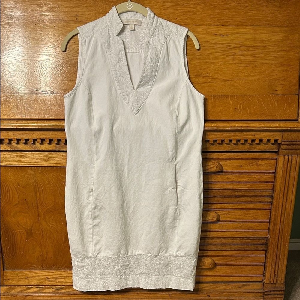 Old Money Boho Chic White Sleeveless Embroidered Shift Dress Cotton Blend Mini
